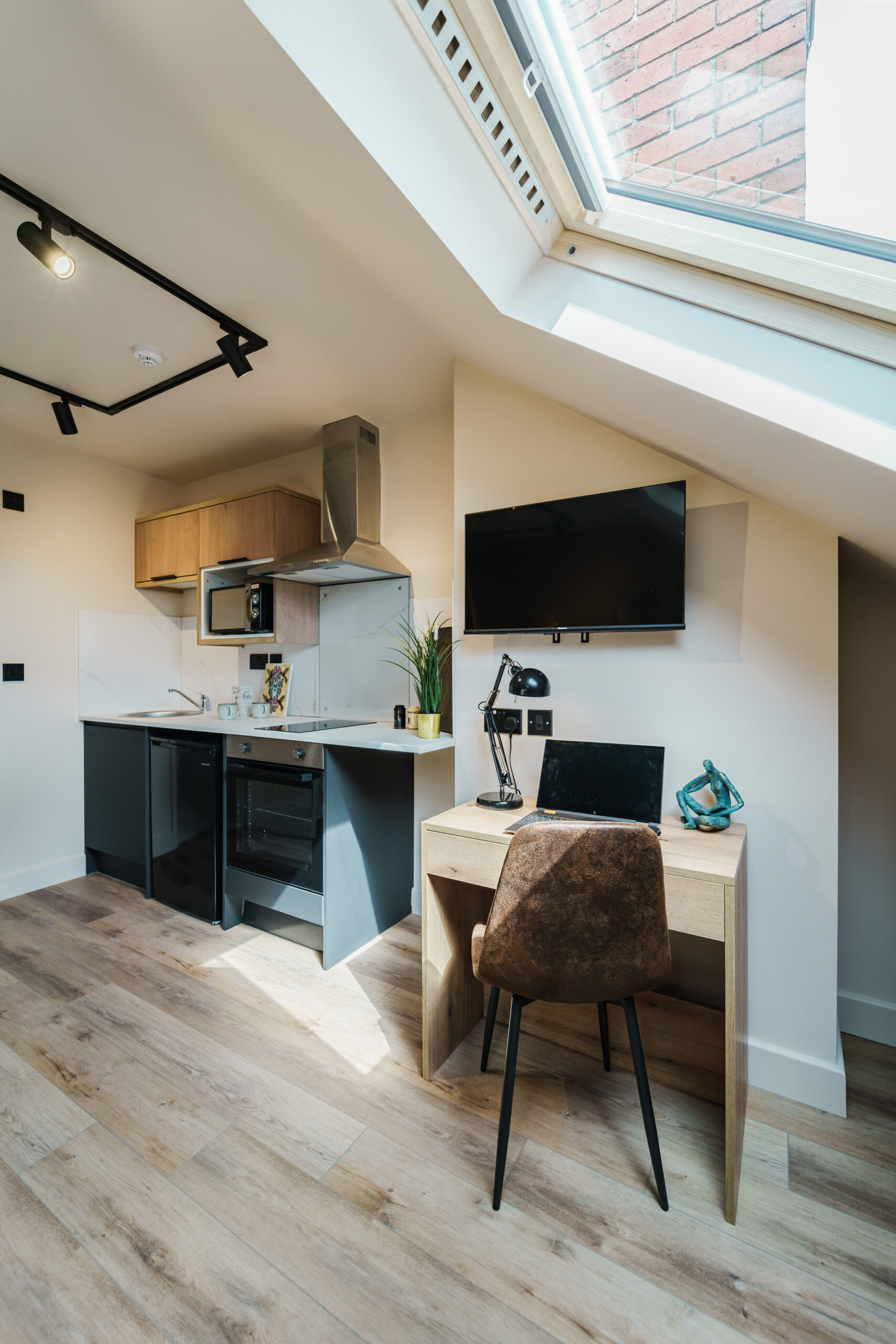 room-for-rent-derby-05